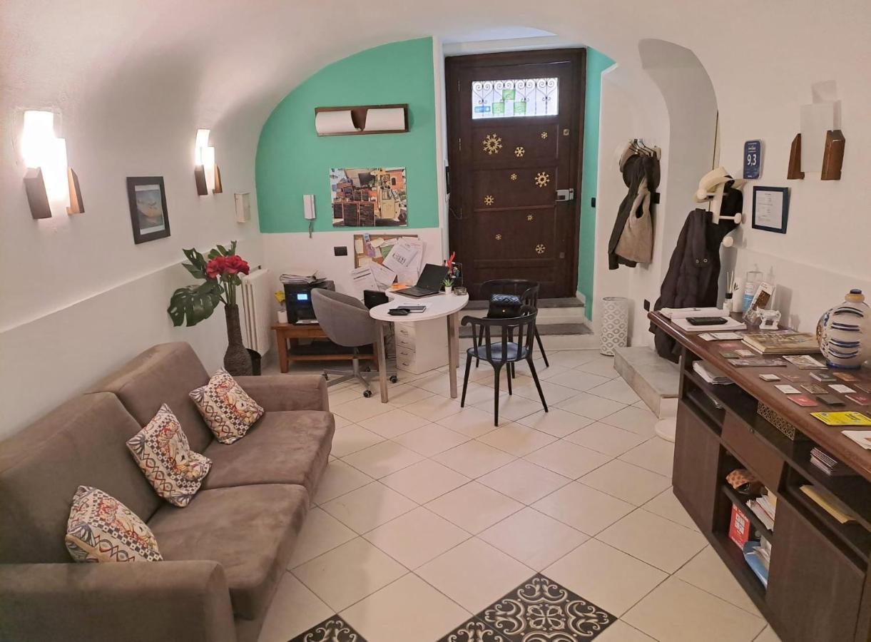 パレルモ Ai Tintori Bed & Breakfast エクステリア 写真