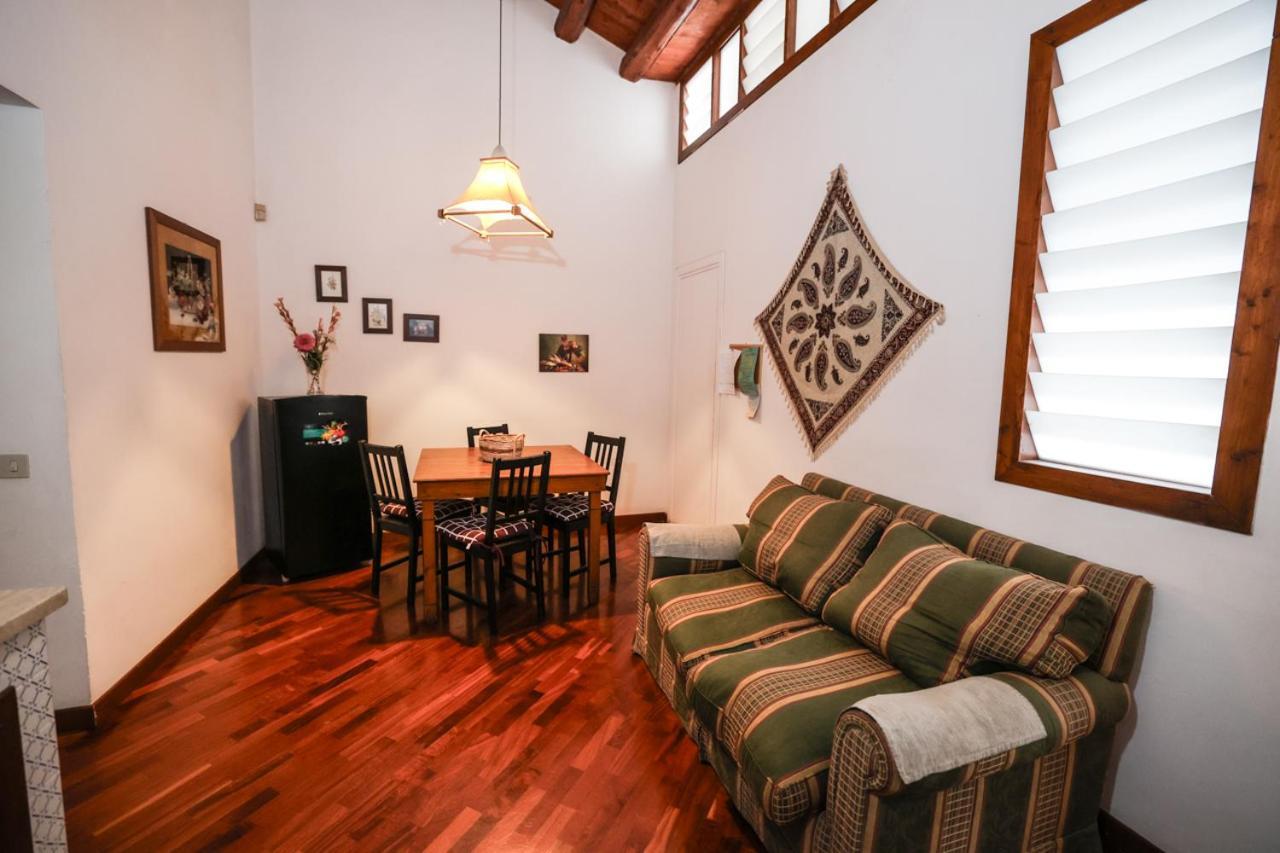 パレルモ Ai Tintori Bed & Breakfast エクステリア 写真
