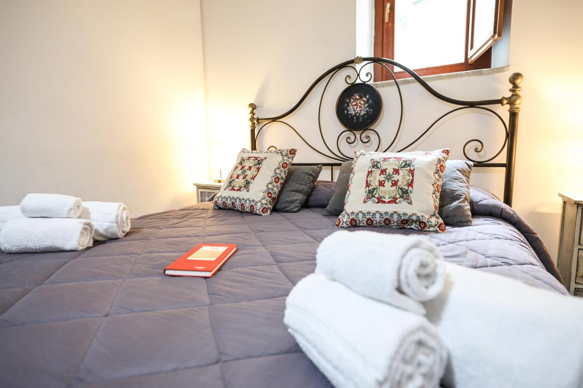 パレルモ Ai Tintori Bed & Breakfast エクステリア 写真